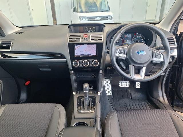 SUBARU FORESTER 2017